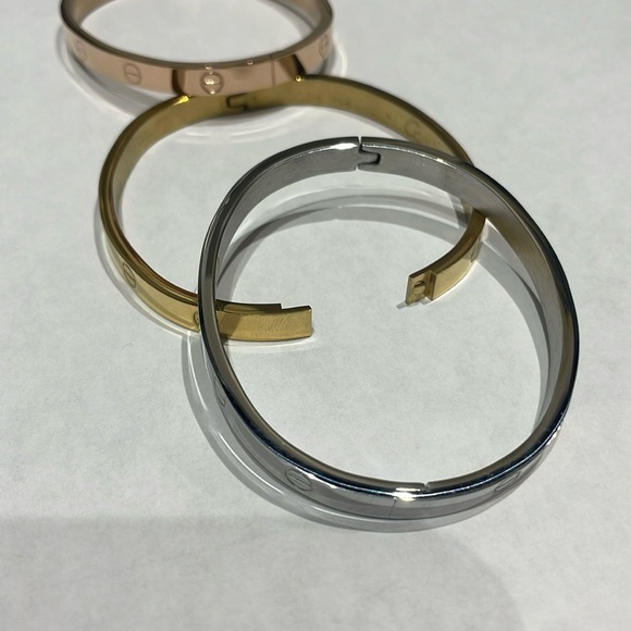 Love bracelet’s - Picture 5 of 8